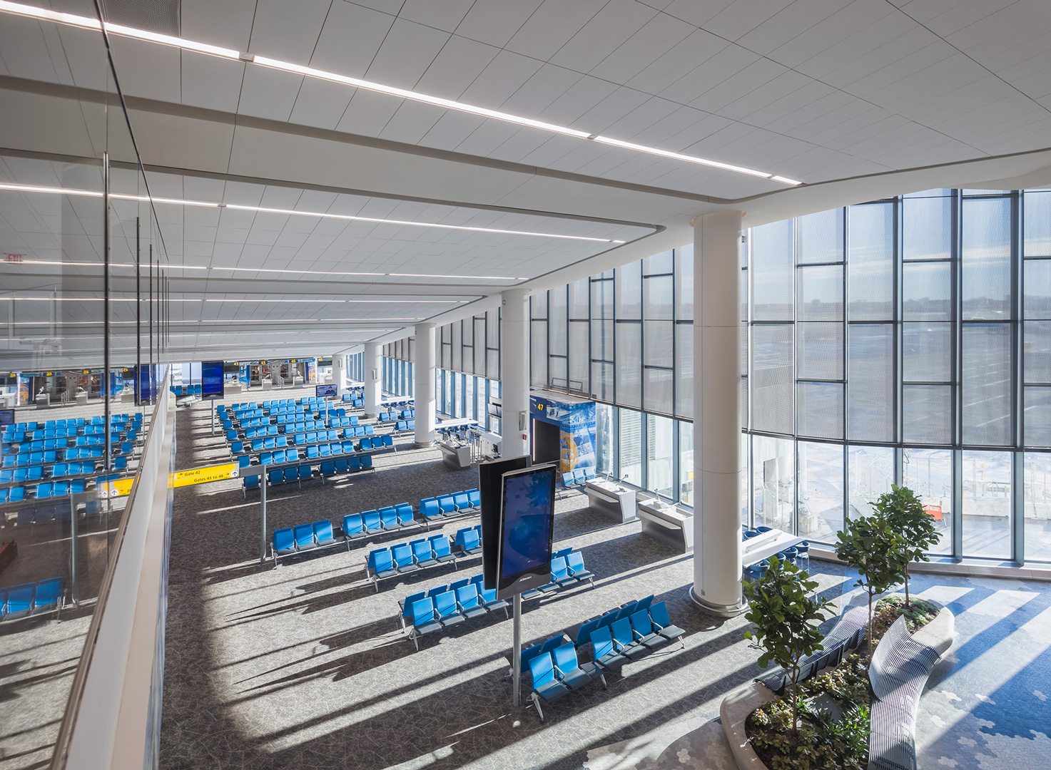 New Terminal B Eastern Concourse at New LGA