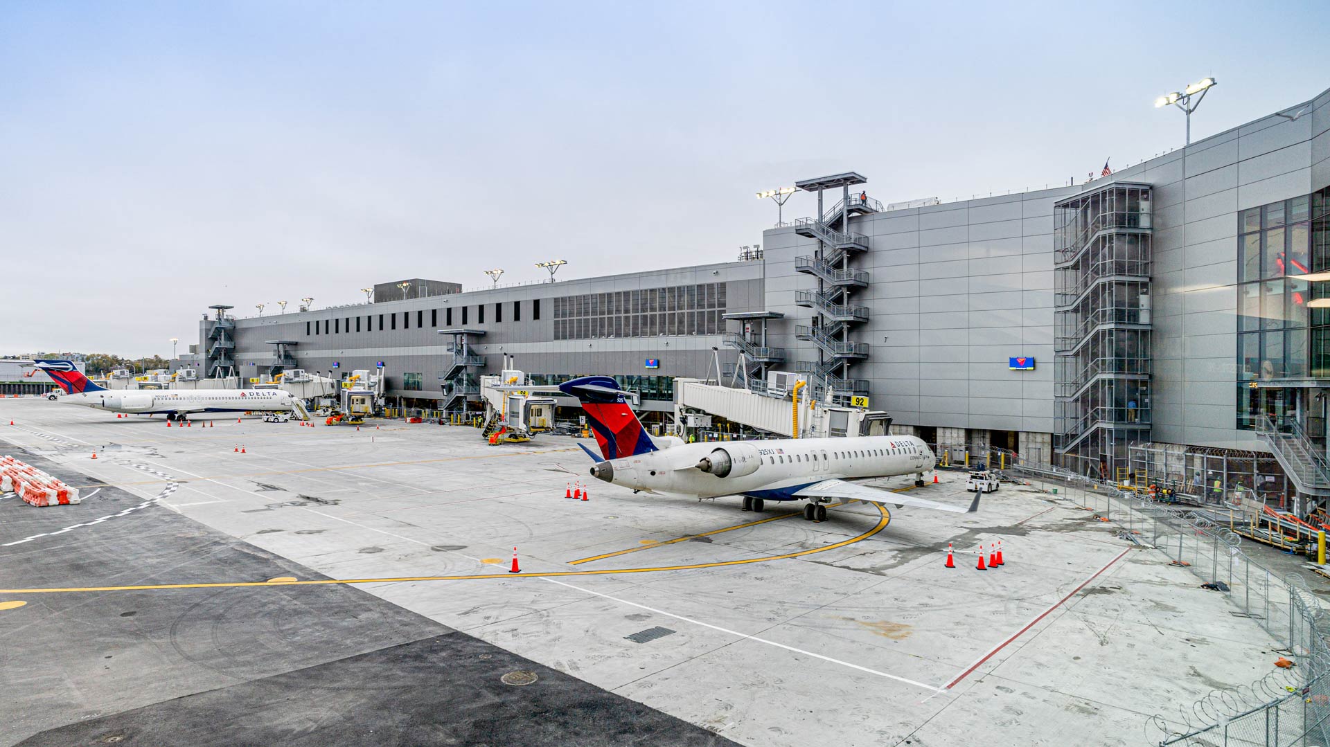 Exterior of Delta's new Concourse G at LGA